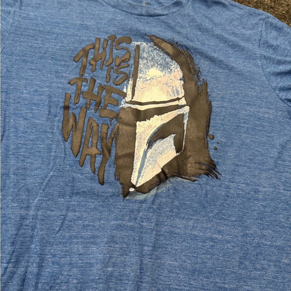 Star Wars Blue Mandalorian Helmet Tee - Picture 4 of 7